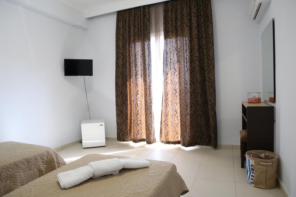 Vari Beach Hotel Luaran gambar