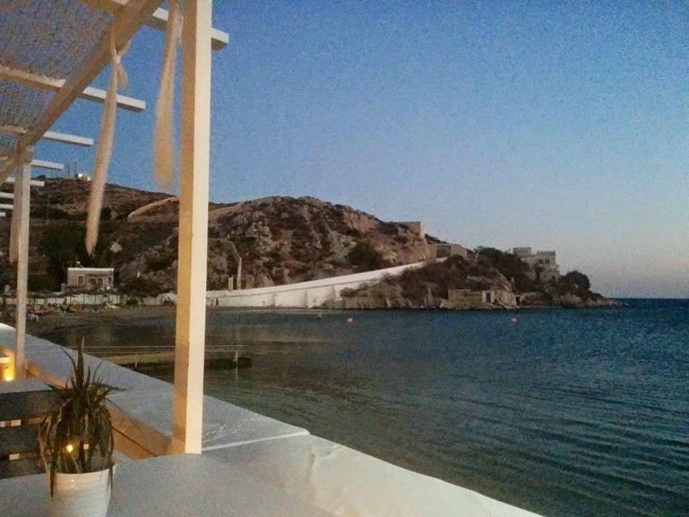 Vari Beach Hotel Luaran gambar