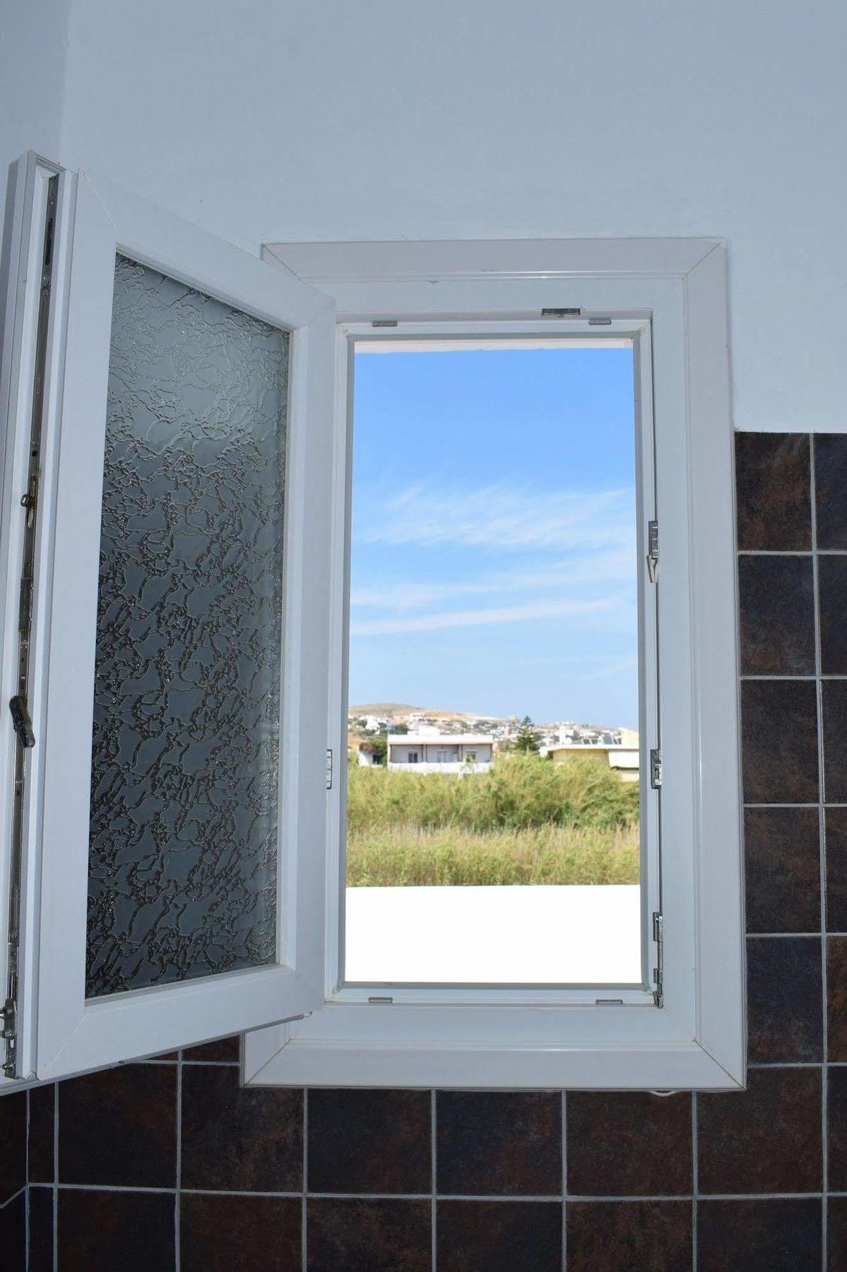 Vari Beach Hotel Luaran gambar