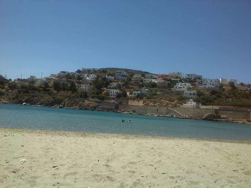 Vari Beach Hotel Luaran gambar